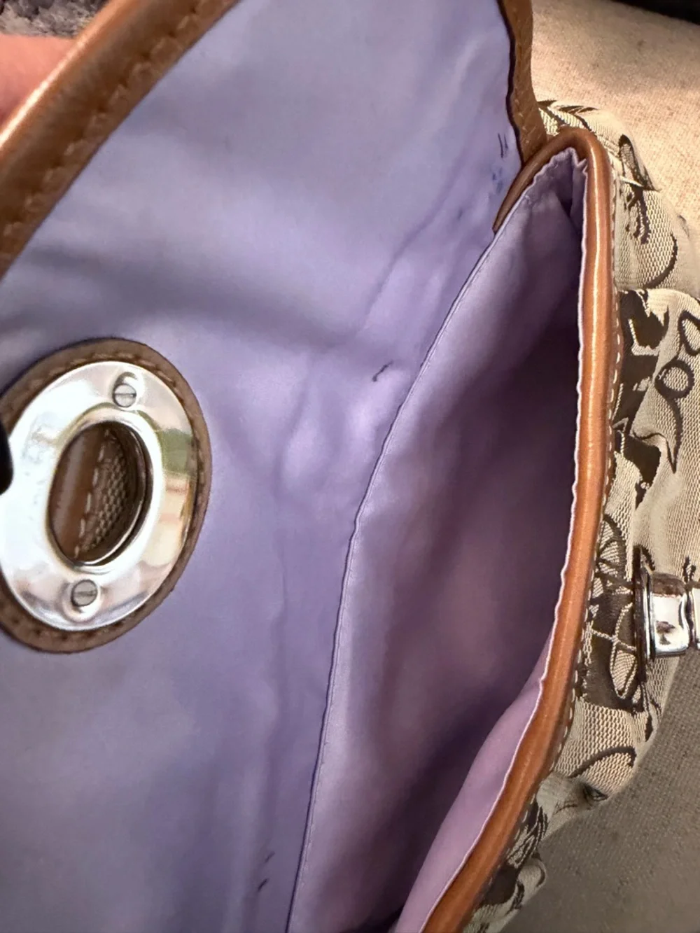 Coach Y2K Modern Vintage late 2009 Tan Signature Canvas Tote with Carriage Print - Picture 9 of 15